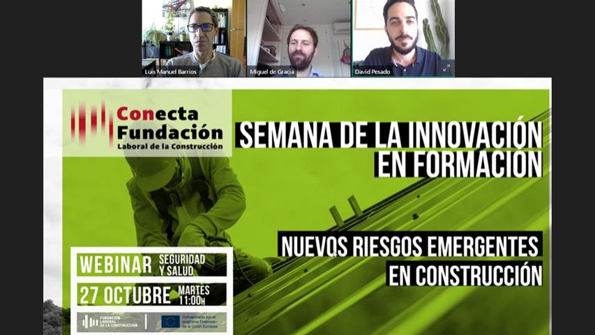Miguel de Gracia (en el centro), junto con Luis Manuel Barrios (izquierda) y David Pesado, responsables de VRoad y H&S Blueprint, respectivamente.