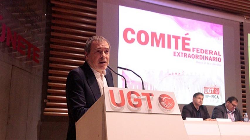 Mariano Hoya, durante su discurso tras ser elección nuevo secretario general de UGT FICA.