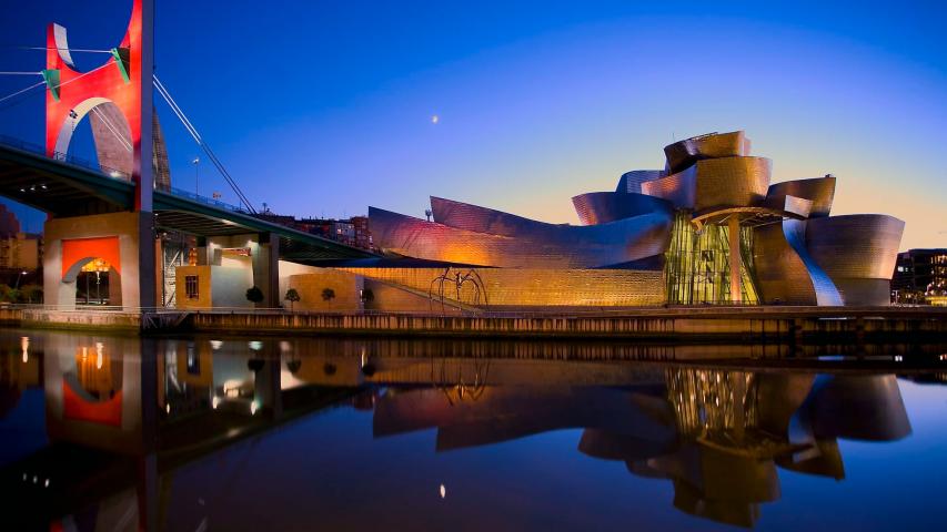 El Museo Guggenheim Bilbao supuso cambiar la manera de trabajar de los profesionales. Fue la primera obra de España en la que se trabajó con BIM.