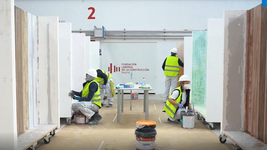 Instante del vídeo realizado por el Ministerio de Vivienda sobre el PERTE, grabado en las instalaciones de la FLC de Madrid.