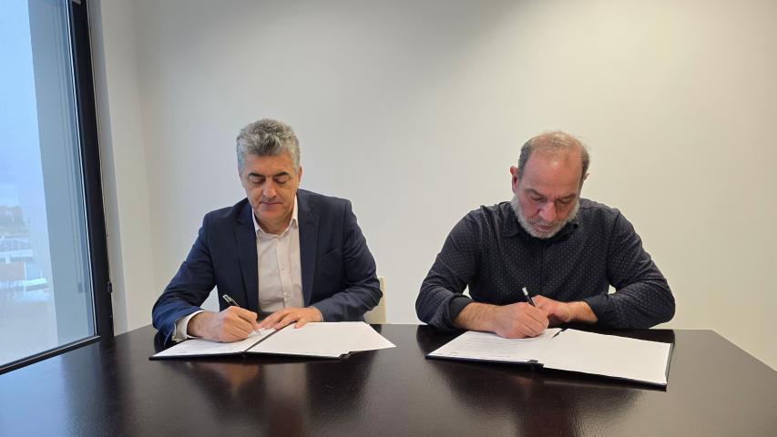 De izq. a dcha Julio Gil_FLC y Francisco Garrido_CEAR